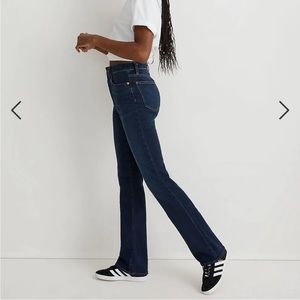 Madewell Petite Skinny Flare Jeans in Colleton Wash 29p